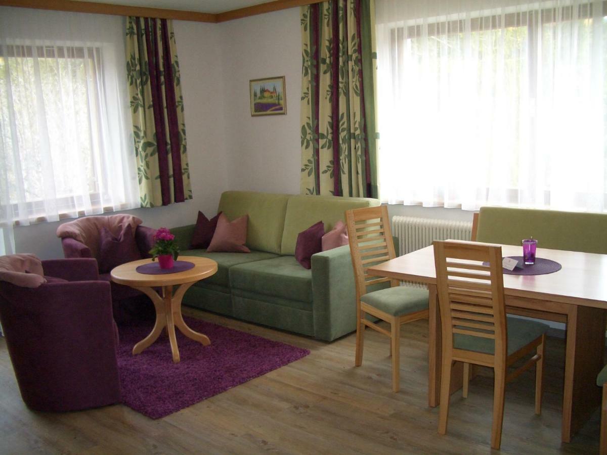 Haus Alpina Appartement Häselgehr Buitenkant foto